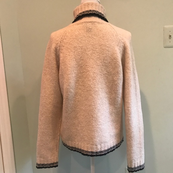 Ann Taylor Cream Turtleneck Sweater Size L - Picture 2 of 5